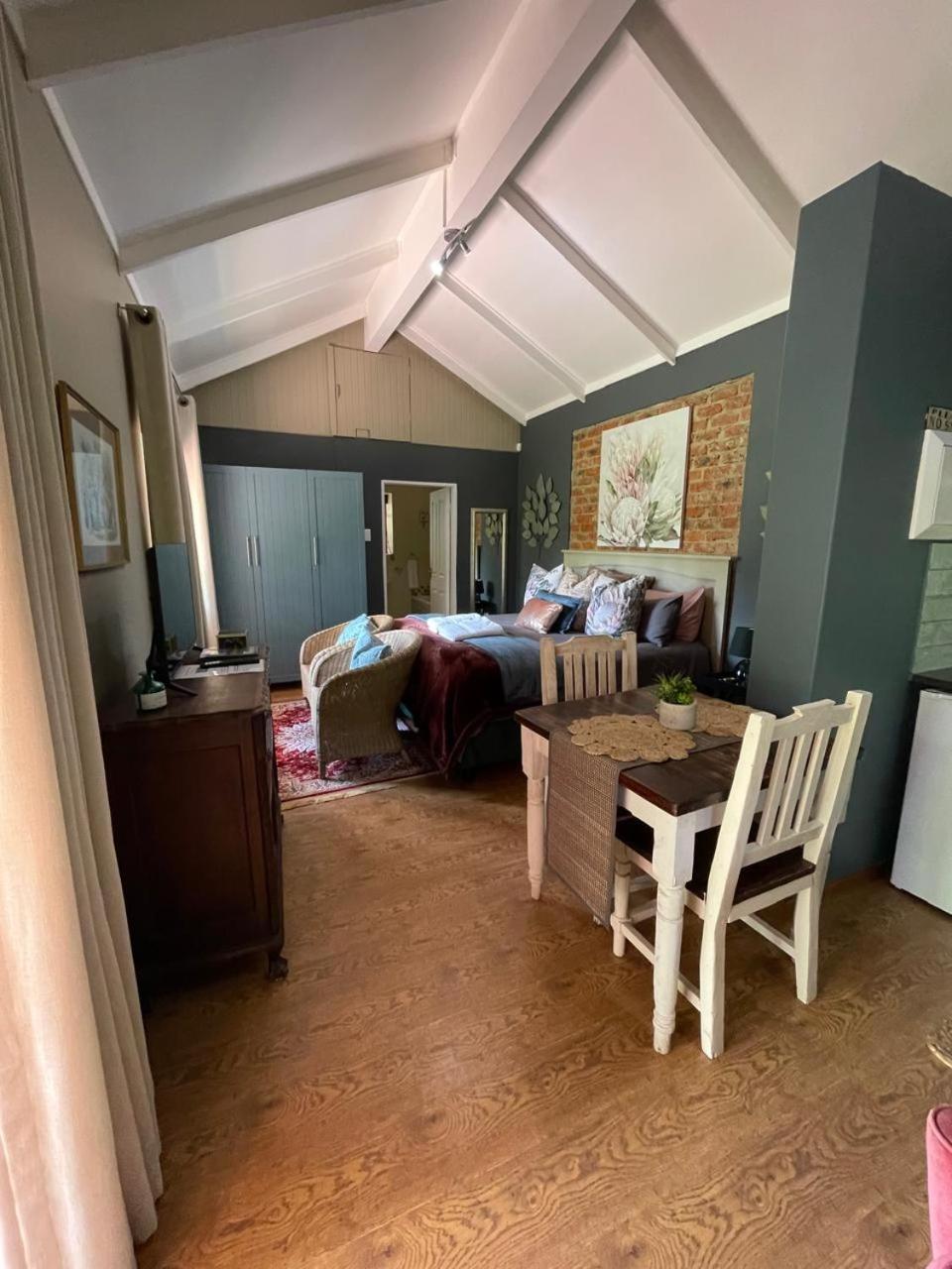 Periwinkle, Grove ,Acorn & Sage Cottages Clarens Exterior foto